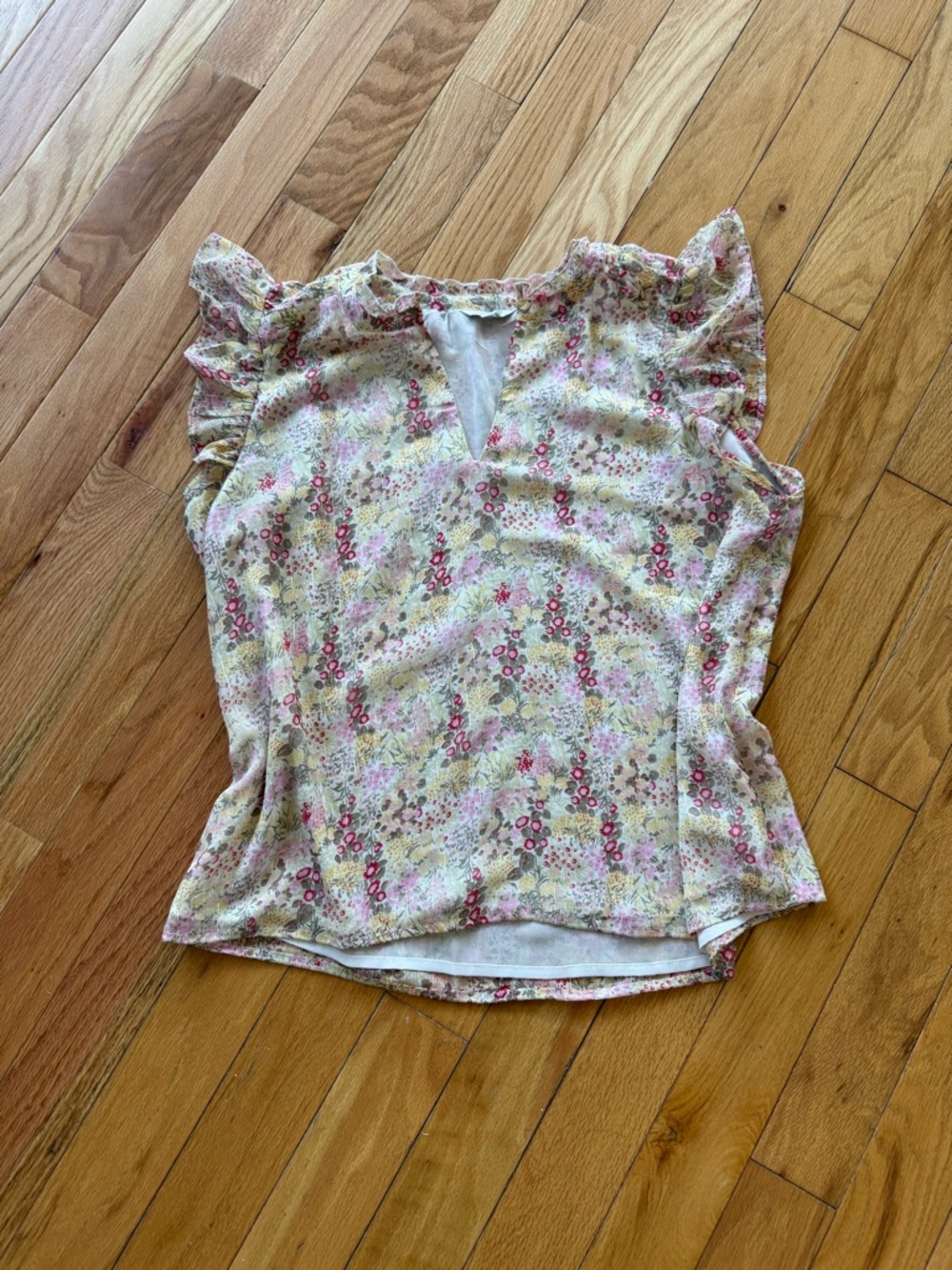 Lucky Brand Pink Cream Floral Ruffle Sleeve Top